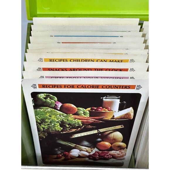 Vintage 70s Retro Betty Crocker Green Recipe Card Library Box Set 8.5x6 Kitchen - Picture 5 of 11